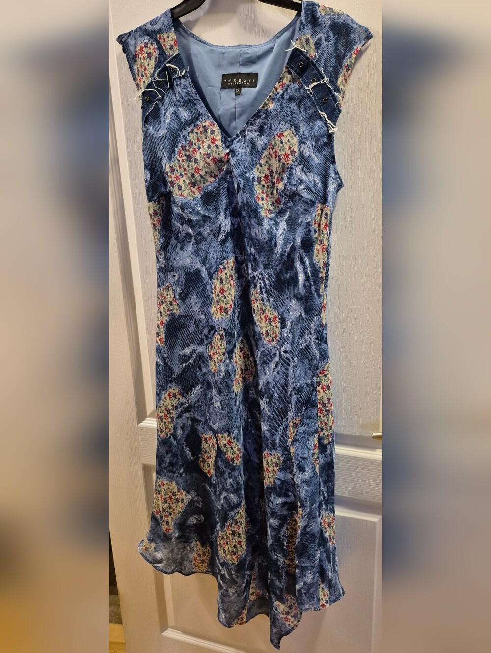 Western Look Blue Floral Patchwork V-Neck Women's Dress